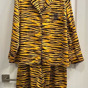 Savage X Fenty Tiger Stripe Pajamas Women’s 2X